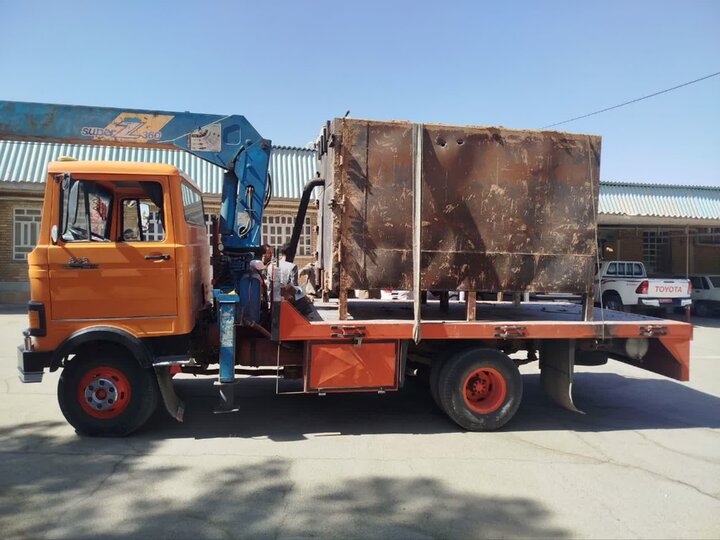 کشف و توقیف یک دستگاه کوره صنعتی تولید زغال در کرمانشاه کشف و توقیف یک دستگاه کوره صنعتی تولید زغال در کرمانشاه