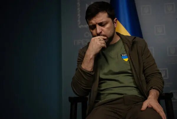 اعلام آمادگی زلنسکی برای کنارهگیری از قدرت اعلام آمادگی زلنسکی برای کنارهگیری از قدرت