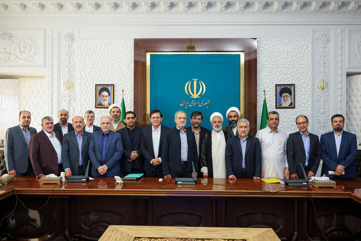 پزشکیان: اصلاح قانون مبارزه با مواد مخدر در دستور کار قرار گیرد پزشکیان: اصلاح قانون مبارزه با مواد مخدر در دستور کار قرار گیرد