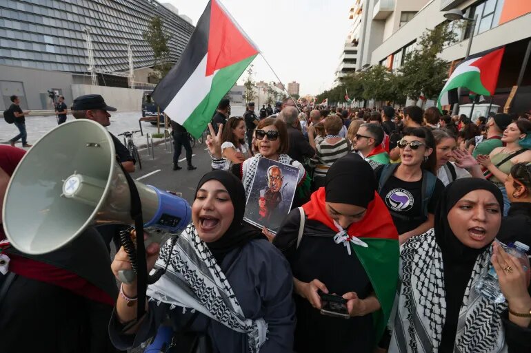 اعتصاب عمومی و اعتراضات گسترده در اسپانیا در همبستگی با غزه اعتصاب عمومی و اعتراضات گسترده در اسپانیا در همبستگی با غزه