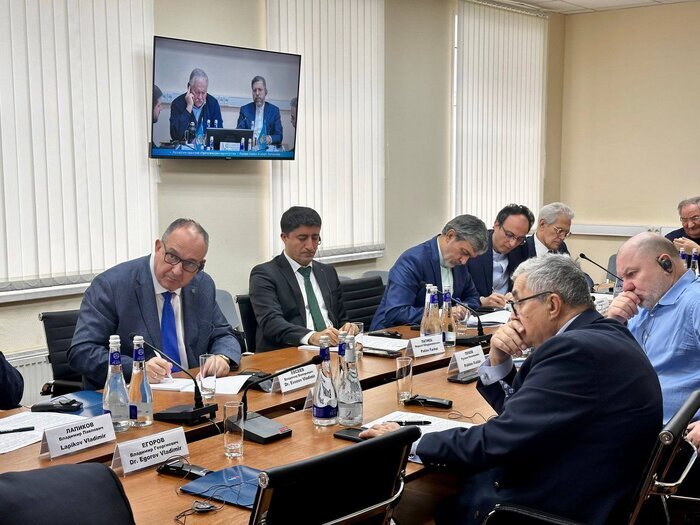 تأکید برتقویت روابط نخبگان،محور میزگرد مشترک دو اندیشکده ایران و روسیه تأکید برتقویت روابط نخبگان،محور میزگرد مشترک دو اندیشکده ایران و روسیه