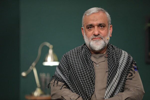 تأکید مشاور عالی فرمانده کل سپاه بر مدیریت فضای مجازی تأکید مشاور عالی فرمانده کل سپاه بر مدیریت فضای مجازی