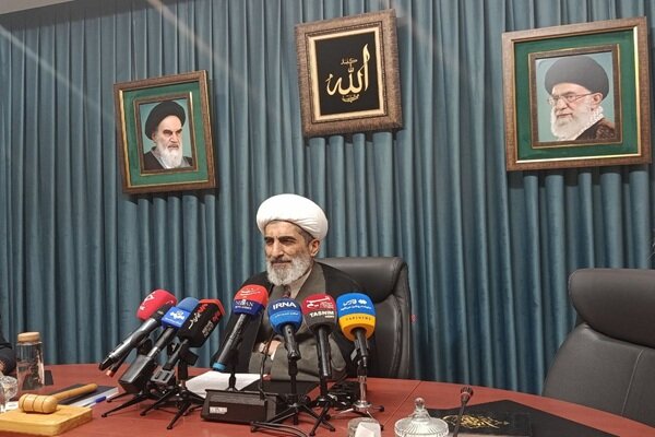 فعالیت بیش از ۲۵۰۰ داور حرفهای در مراکز حل اختلاف فعالیت بیش از ۲۵۰۰ داور حرفهای در مراکز حل اختلاف