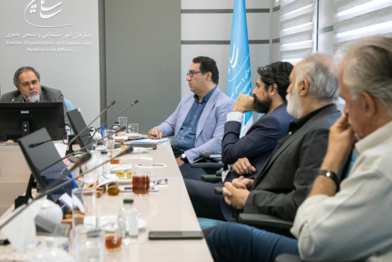برگزاری شورای سیاستگذاری چهلوسومین جشنواره جهانی فیلم فجر برگزاری شورای سیاستگذاری چهلوسومین جشنواره جهانی فیلم فجر