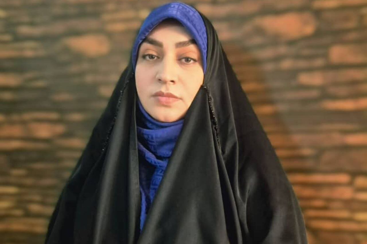 «خانوم ماه» با معامله دائمی با خدا زندگی میکرد «خانوم ماه» با معامله دائمی با خدا زندگی میکرد