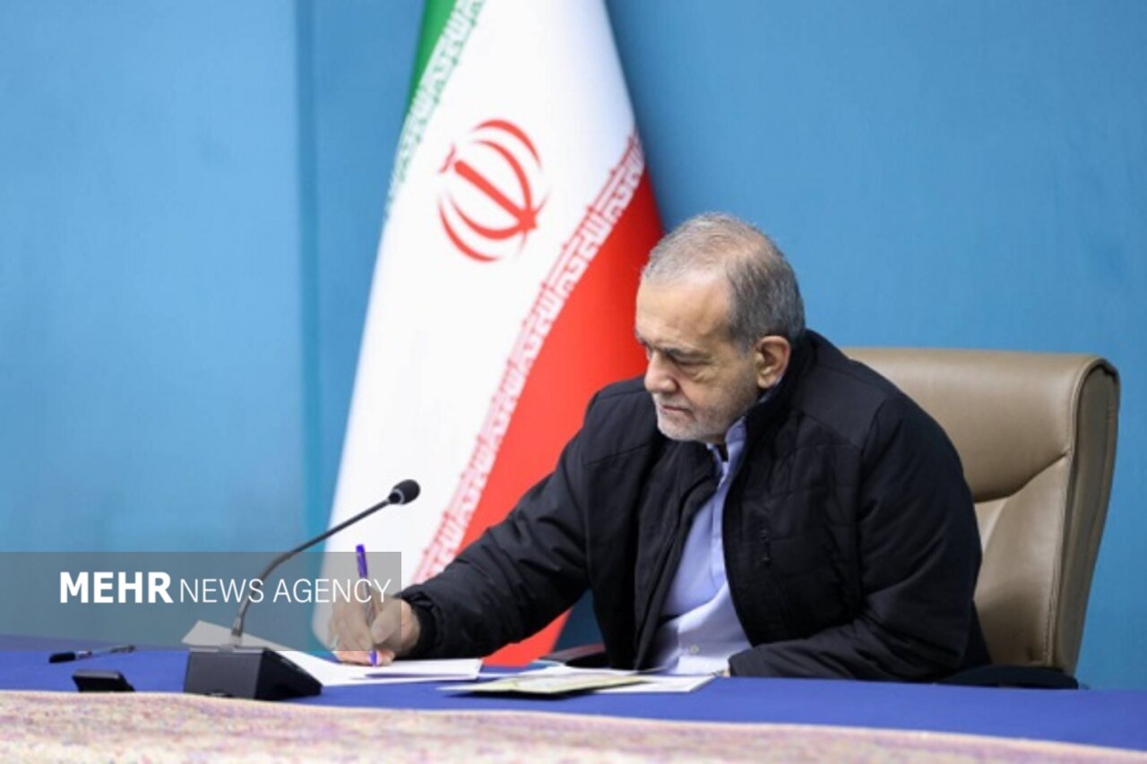 دستور پزشکیان برای نهاییسازی ساختار تأمین مالی تعمیر قطارهای حومهای دستور پزشکیان برای نهاییسازی ساختار تأمین مالی تعمیر قطارهای حومهای