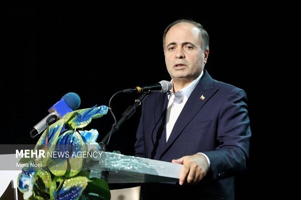 نوری: نخستین محصولات کشت فراسرزمینی به زودی وارد کشور میشود نوری: نخستین محصولات کشت فراسرزمینی به زودی وارد کشور میشود