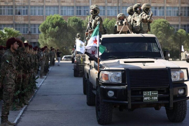 انفجار انتحاری در حلب سوریه؛ یک نیروی امنیتی جولانی کشته شد انفجار انتحاری در حلب سوریه؛ یک نیروی امنیتی جولانی کشته شد