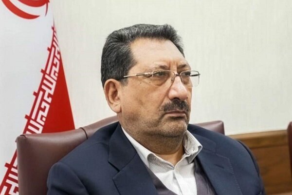 وزیر صمت: تامین خوراک صنایع پتروشیمی نقش مهمی در مزیت تولید دارد وزیر صمت: تامین خوراک صنایع پتروشیمی نقش مهمی در مزیت تولید دارد