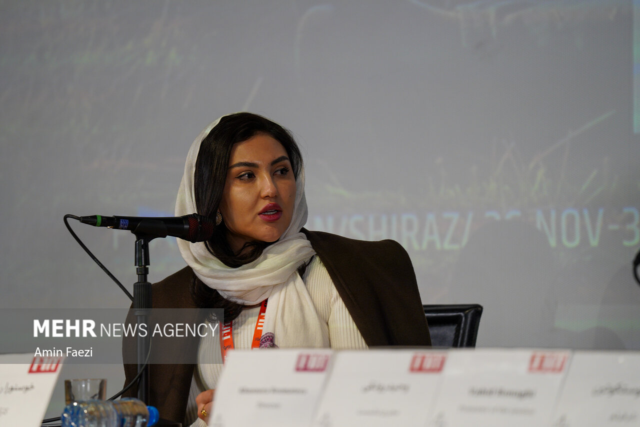 دولت ازبکستان از فیلمسازی زنان حمایت میکند؛ علاقه به حافظ و فروغ دولت ازبکستان از فیلمسازی زنان حمایت میکند؛ علاقه به حافظ و فروغ