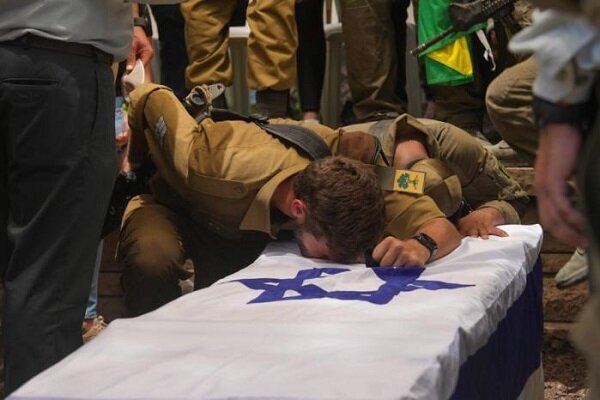 خودکشی افسر صهیونیست بهعلت مشکلات روانی ناشی از جنگ غزه خودکشی افسر صهیونیست بهعلت مشکلات روانی ناشی از جنگ غزه