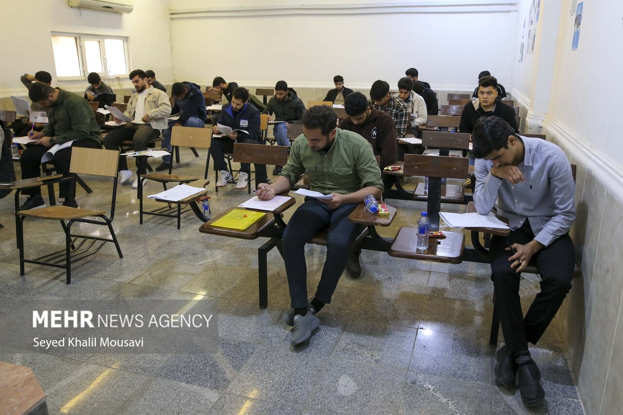 برگزاری آزمون استخدامی آتشنشانی تهران با حضور بیش از ۶۵۰۰ داوطلب برگزاری آزمون استخدامی آتشنشانی تهران با حضور بیش از ۶۵۰۰ داوطلب