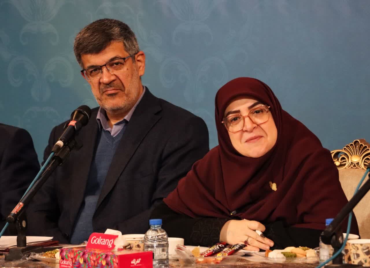 مهاجرانی: دولت اصلاحات اقتصادی را برای خروج از ناترازی ها آغاز کرد مهاجرانی: دولت اصلاحات اقتصادی را برای خروج از ناترازی ها آغاز کرد