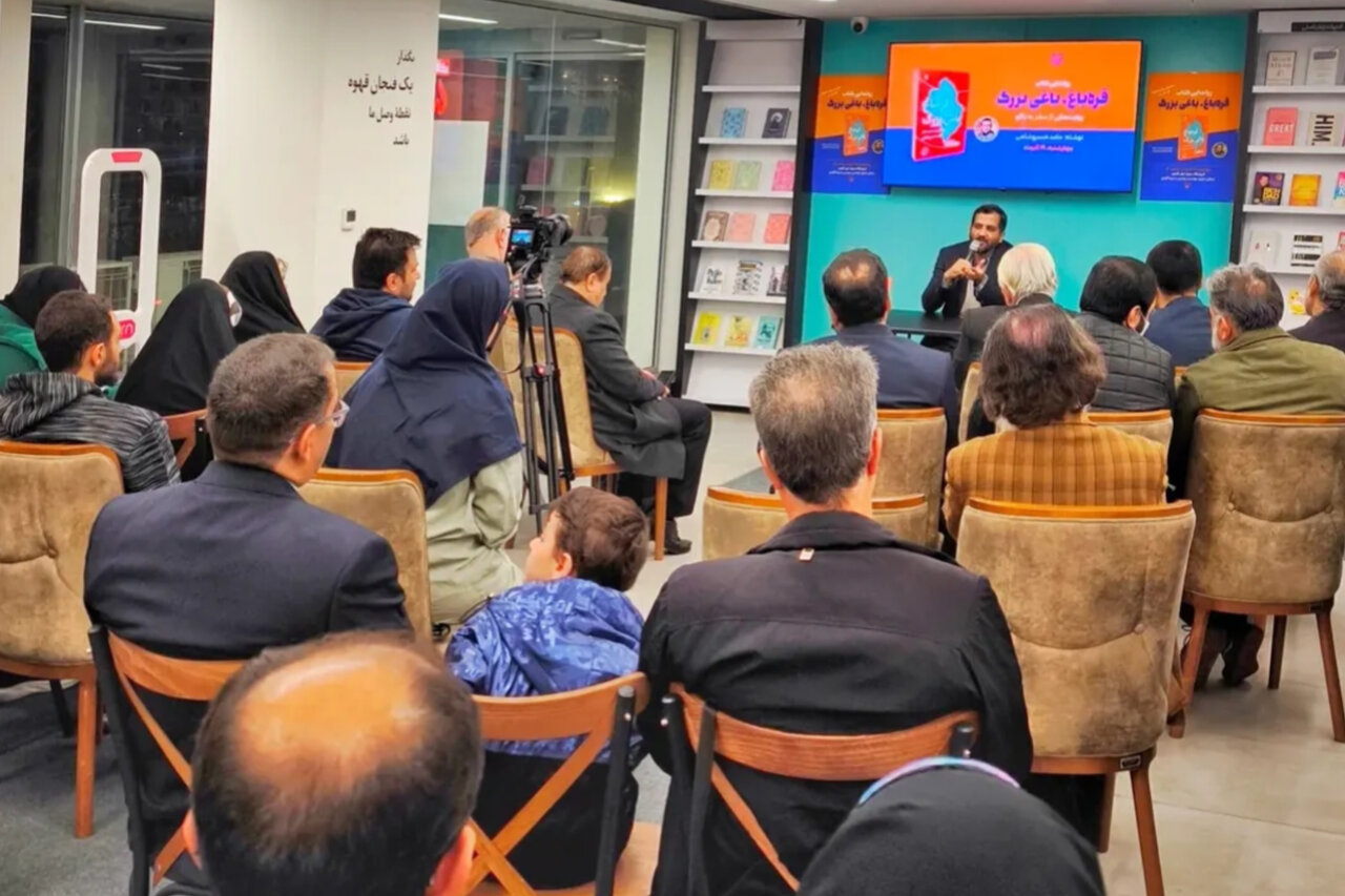 کمتوجهی به سفرنامه در ایران/سفرنامه نسبتی با ادبیات دارد کمتوجهی به سفرنامه در ایران/سفرنامه نسبتی با ادبیات دارد