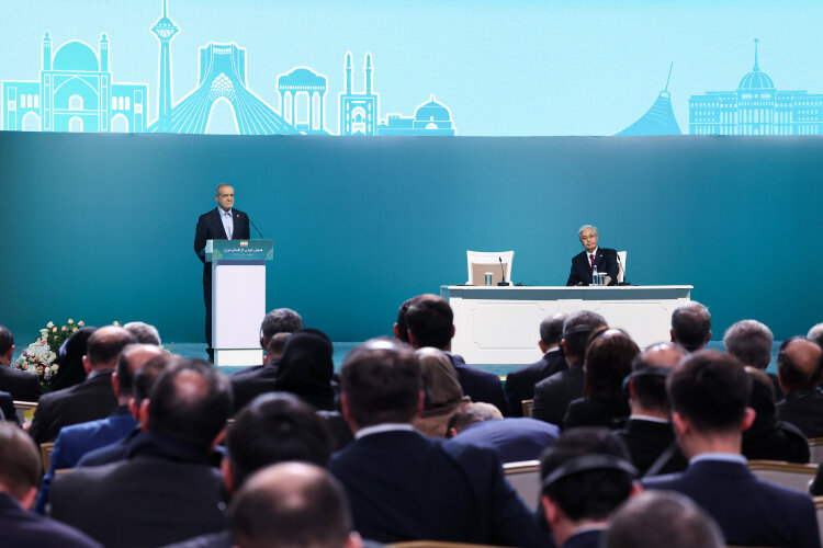 میخواهیم میان بخشهای خصوصی ایران و قزاقستان شبکهای پایدار ایجادکنیم میخواهیم میان بخشهای خصوصی ایران و قزاقستان شبکهای پایدار ایجادکنیم