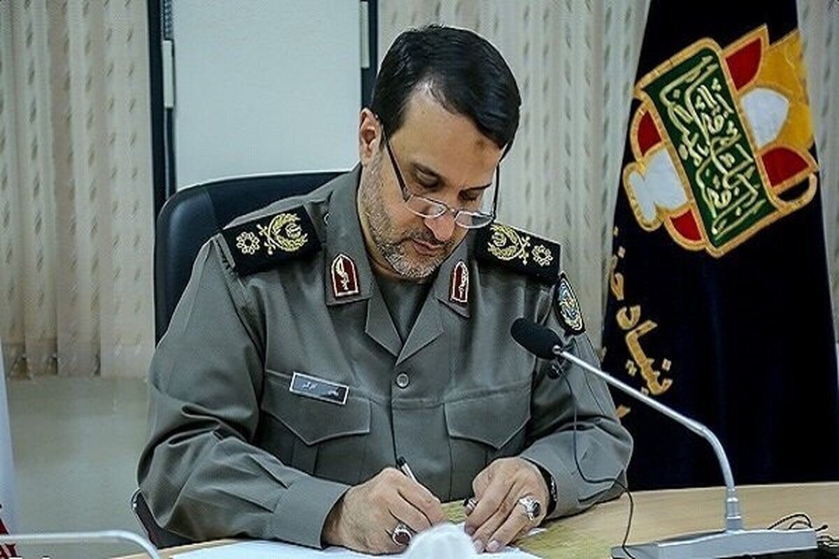 سردار کارگر انتصاب فرمانده نیروی هوایی ارتش را تبریک گفت سردار کارگر انتصاب فرمانده نیروی هوایی ارتش را تبریک گفت