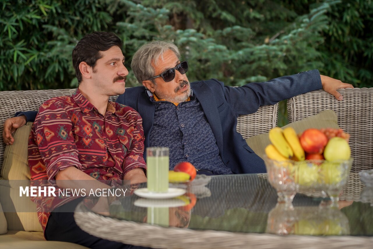 ادامه چالش بر سر شبکه خانگی؛ مخاطب «شیش ماهه» مدیری را دوست دارد؟ ادامه چالش بر سر شبکه خانگی؛ مخاطب «شیش ماهه» مدیری را دوست دارد؟