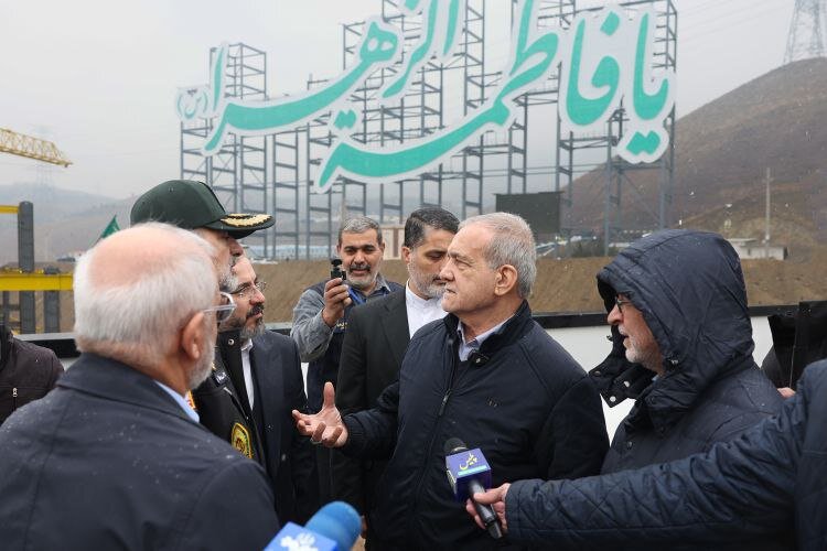 پزشکیان: تجهیز واحدهای مسکونی به سامانههای نوین انرژی ضروری است پزشکیان: تجهیز واحدهای مسکونی به سامانههای نوین انرژی ضروری است