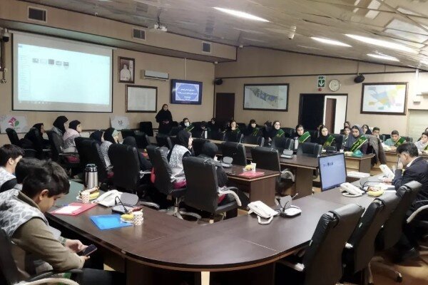 برگزاری جلسه کمیته نهضت مدرسهسازی در منطقه ۲۱ تهران برگزاری جلسه کمیته نهضت مدرسهسازی در منطقه ۲۱ تهران