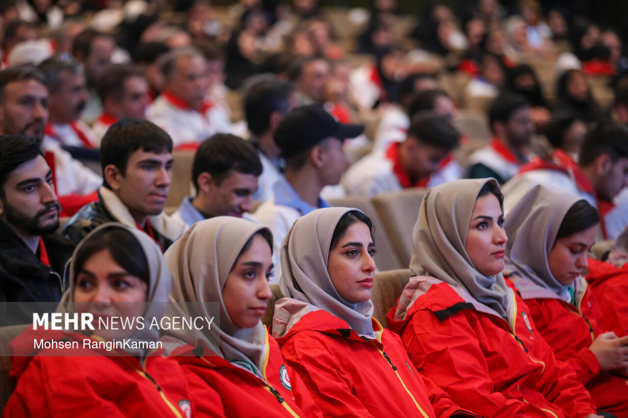 اعلام برگزیدگان مرحله استانی جشنواره تدریس ماهرانه اعلام برگزیدگان مرحله استانی جشنواره تدریس ماهرانه