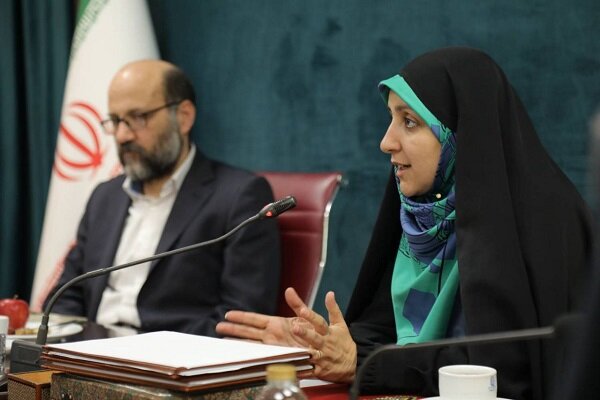 تفاهمنامه همکاری میان معاونت زنان ریاست جمهوری و کتابخانه ملی امضا شد تفاهمنامه همکاری میان معاونت زنان ریاست جمهوری و کتابخانه ملی امضا شد