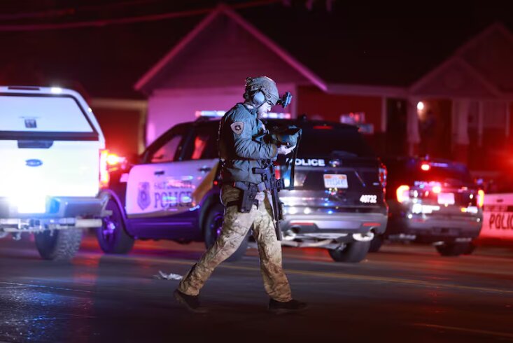 تیراندازی مقابل کلیسایی در آمریکا؛ ۲ کشته و ۸ زخمی تیراندازی مقابل کلیسایی در آمریکا؛ ۲ کشته و ۸ زخمی