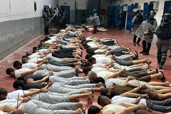 زندانهای اسرائیل برای اجرایحکم اعدام اسرای فلسطینی آماده میشود زندانهای اسرائیل برای اجرایحکم اعدام اسرای فلسطینی آماده میشود