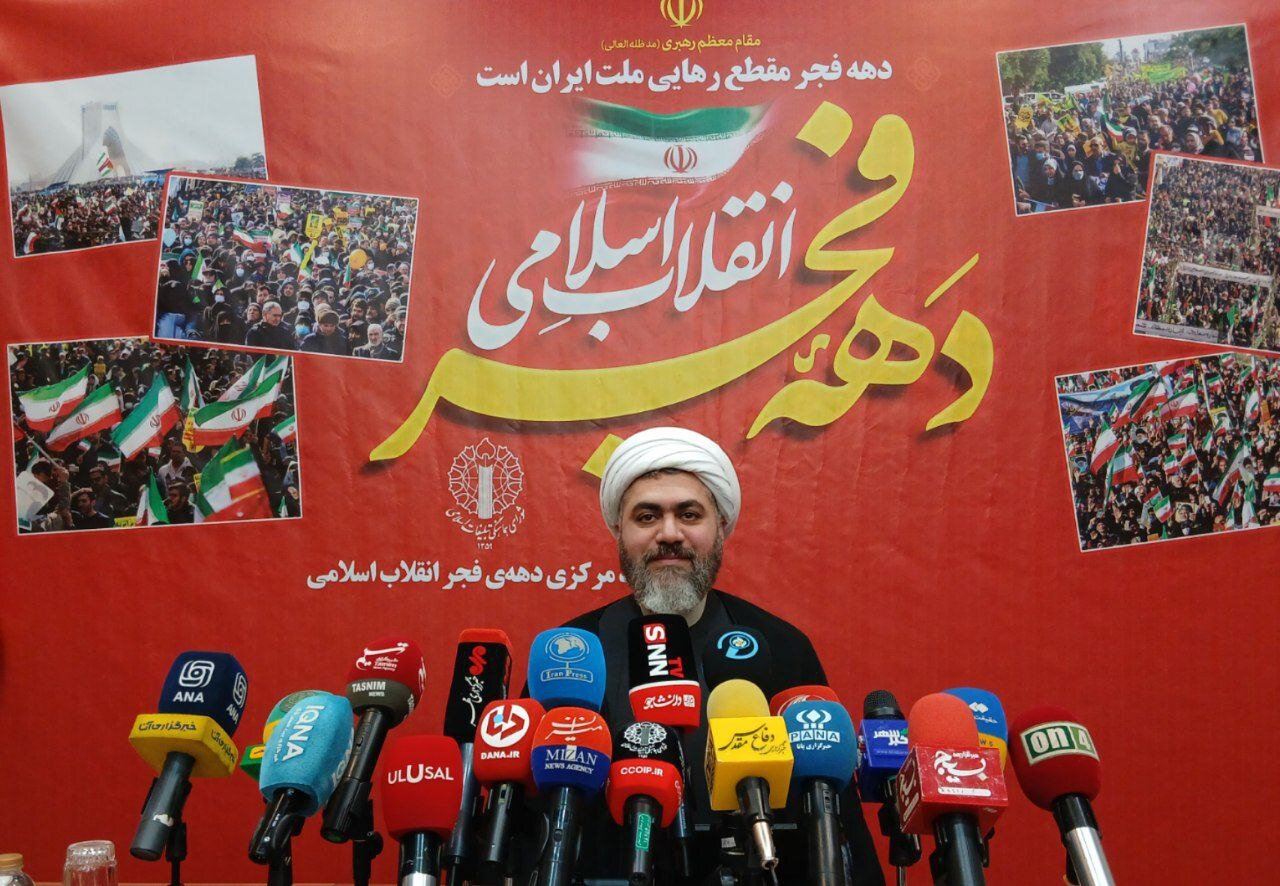 حجت الاسلام خداداده: ملت ایران در ۲۲ بهمن در خیابان ها حضور می یابند حجت الاسلام خداداده: ملت ایران در ۲۲ بهمن در خیابان ها حضور می یابند