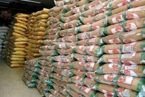 گرانفروشان برنج ۱۲۵ میلیارد تومان جریمه شدند گرانفروشان برنج ۱۲۵ میلیارد تومان جریمه شدند