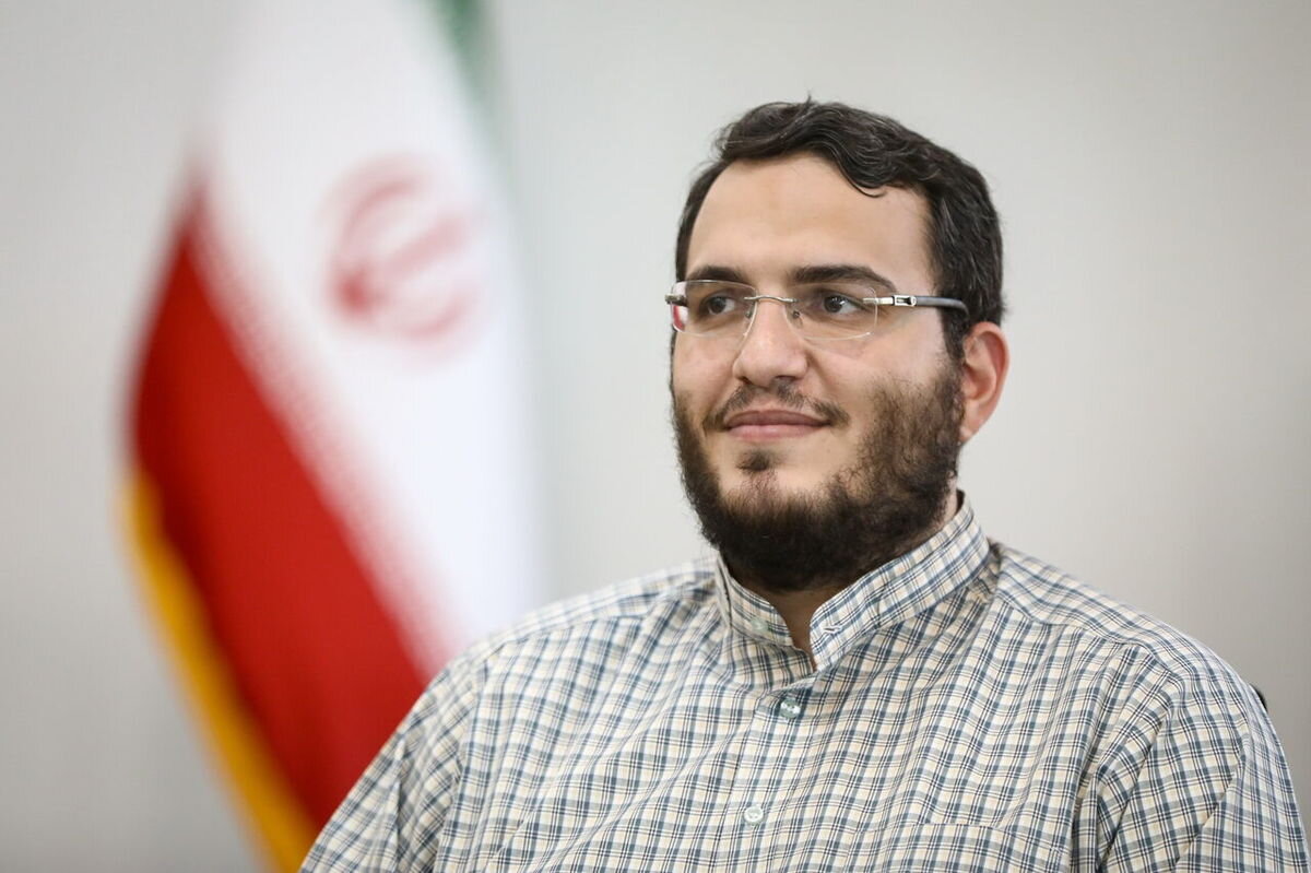 دادمان: امیدوارم نشر سیمرغ بتواند به شجرهای طیبه در فرهنگ بدل شود دادمان: امیدوارم نشر سیمرغ بتواند به شجرهای طیبه در فرهنگ بدل شود