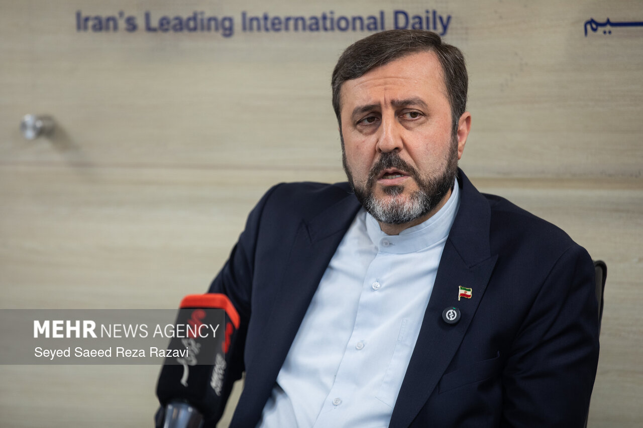 غریب آبادی: ایران، پیروز نبرد یکساله با متجاوزان است غریب آبادی: ایران، پیروز نبرد یکساله با متجاوزان است