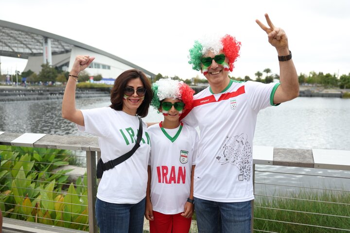 حال و هوای تماشاگران ایرانی در آستانه بازی تیم ملی با بلژیک