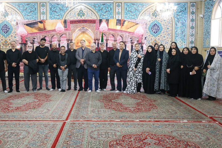 گردهمایی معنوی اهالی رسانه البرز در آستان مقدس امامزاده حسن(ع) گردهمایی معنوی اهالی رسانه البرز در آستان مقدس امامزاده حسن(ع)