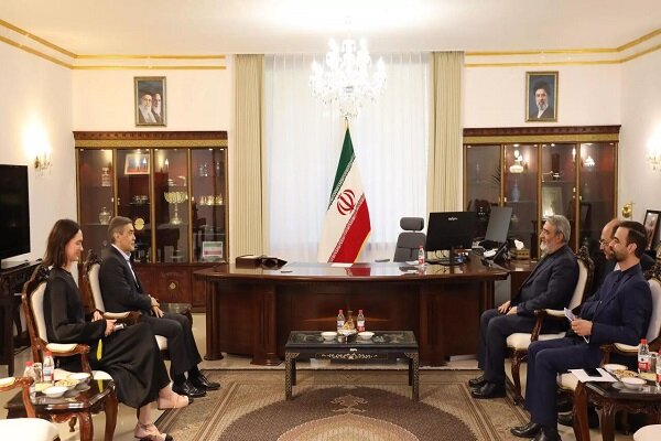 استقبال دبیرکل سازمان شانگهای از امضای تفاهمنامه میان ایران و آمریکا استقبال دبیرکل سازمان شانگهای از امضای تفاهمنامه میان ایران و آمریکا