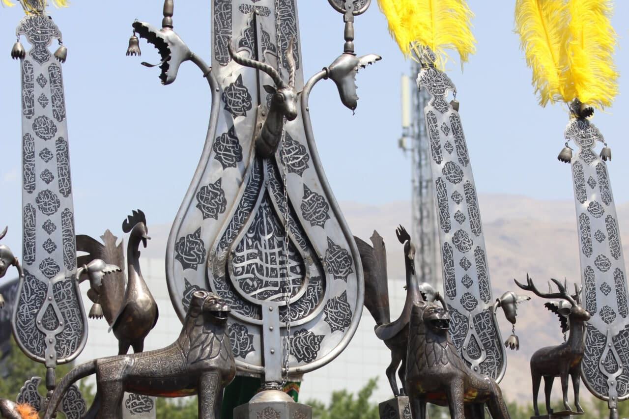خطر فراموشی علامت عزاداری به عنوان یک صنایع دستی مذهبی خطر فراموشی علامت عزاداری به عنوان یک صنایع دستی مذهبی