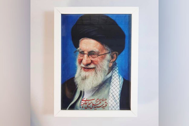 خلق محصولات هویتآفرین، بخشی از مسیر معرفی رهبر شهید به جهانیان است