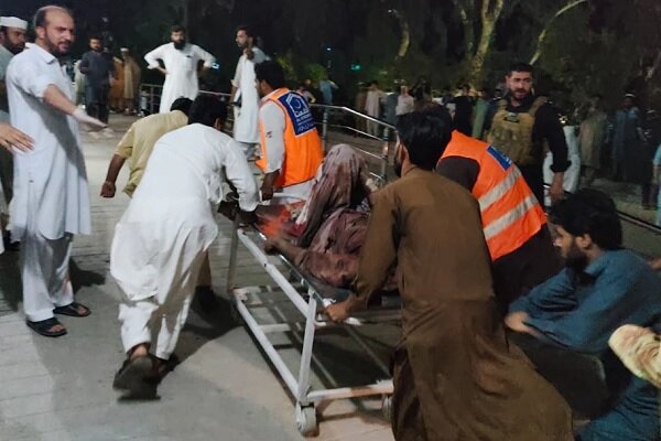۲ حمله در خیبرپختونخواه پاکستان؛ ۳ پلیس کشته و ۲۰ تن زخمی شدند ۲ حمله در خیبرپختونخواه پاکستان؛ ۳ پلیس کشته و ۲۰ تن زخمی شدند