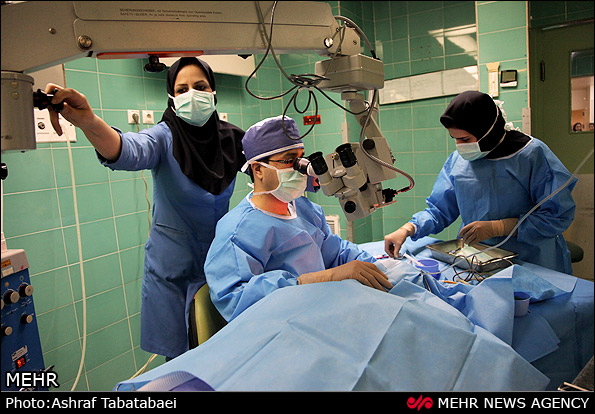 500 عمل جراحی چشم صبح امروز پنجشنبه در بیمارستان فارابی آغاز شد که همچنان پیگیری می شود.