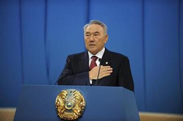 نظربایف: از حقوق مشروع هسته‌ای ایران حمایت می‌کنیم