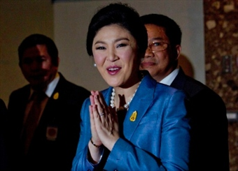 فعالیت سیاسی نخست‌ وزیر سابق تایلند ممنوع اعلام شد