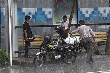 بارش شدید باران و تگرگ در مشهد
