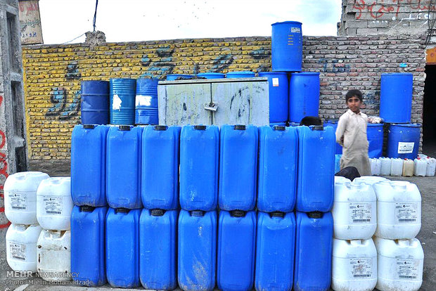 مشکلات ذخیره سوخت در سیستان و بلوچستان / کسب و کار با طعم اسید