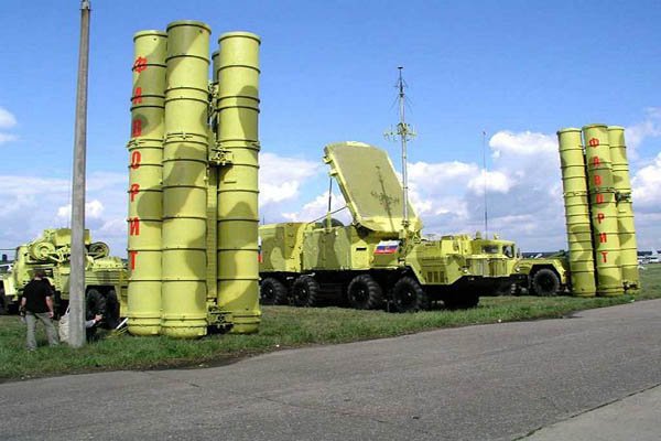 روسیه سامانه موشکی اس 300 به بلاروس می فروشد