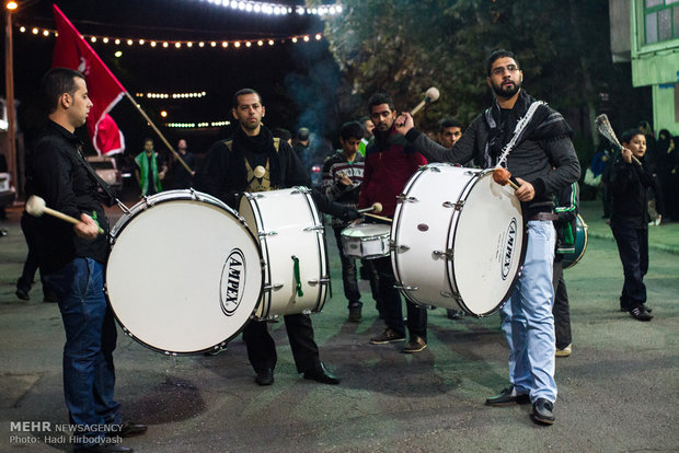 همنوا با عزاداران حسینی