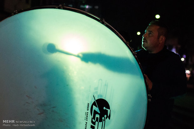 همنوا با عزاداران حسینی