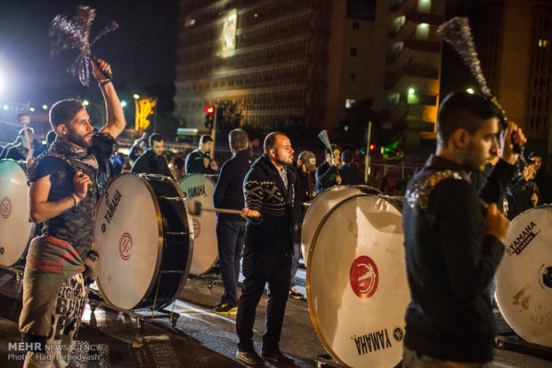 همنوا با عزاداران حسینی