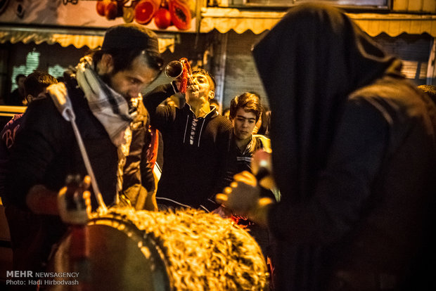 همنوا با عزاداران حسینی