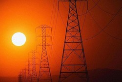رکورد مصرف برق ایران شکسته شد/ جدول مصرف برق در سال ۹۳