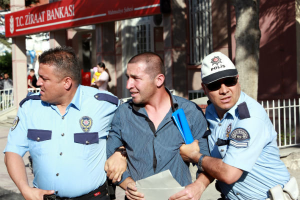 محاکمه 13 افسر پلیس به اتهام جاسوسی از اردوغان 