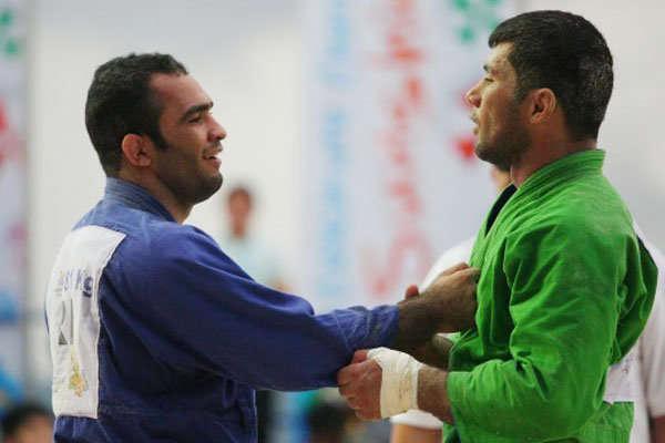 علی اکبری چهارمین پیروزی را برای کوراش بدست آورد علی اکبری چهارمین پیروزی را برای کوراش بدست آورد